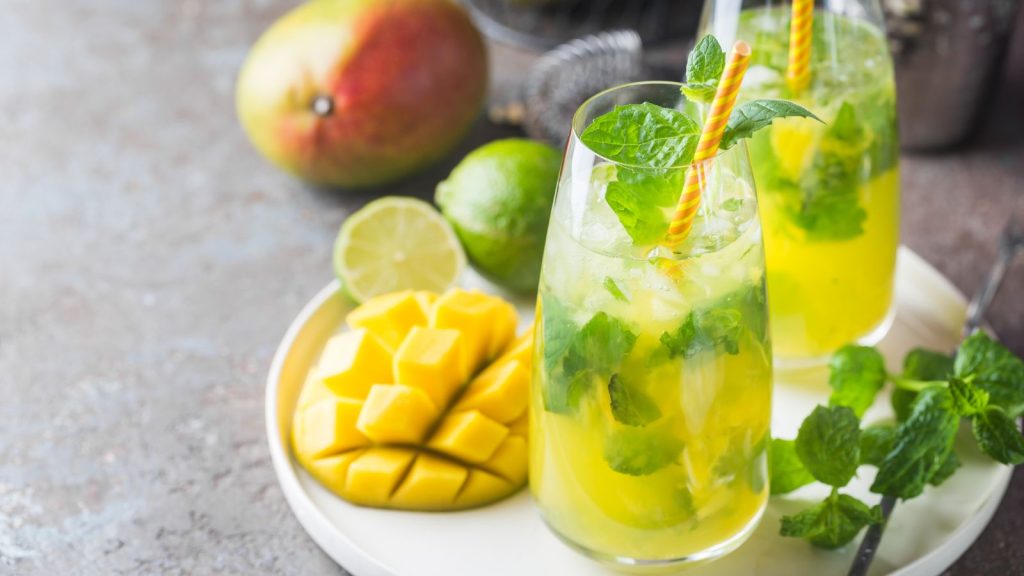 tasty Mango Mojito drink